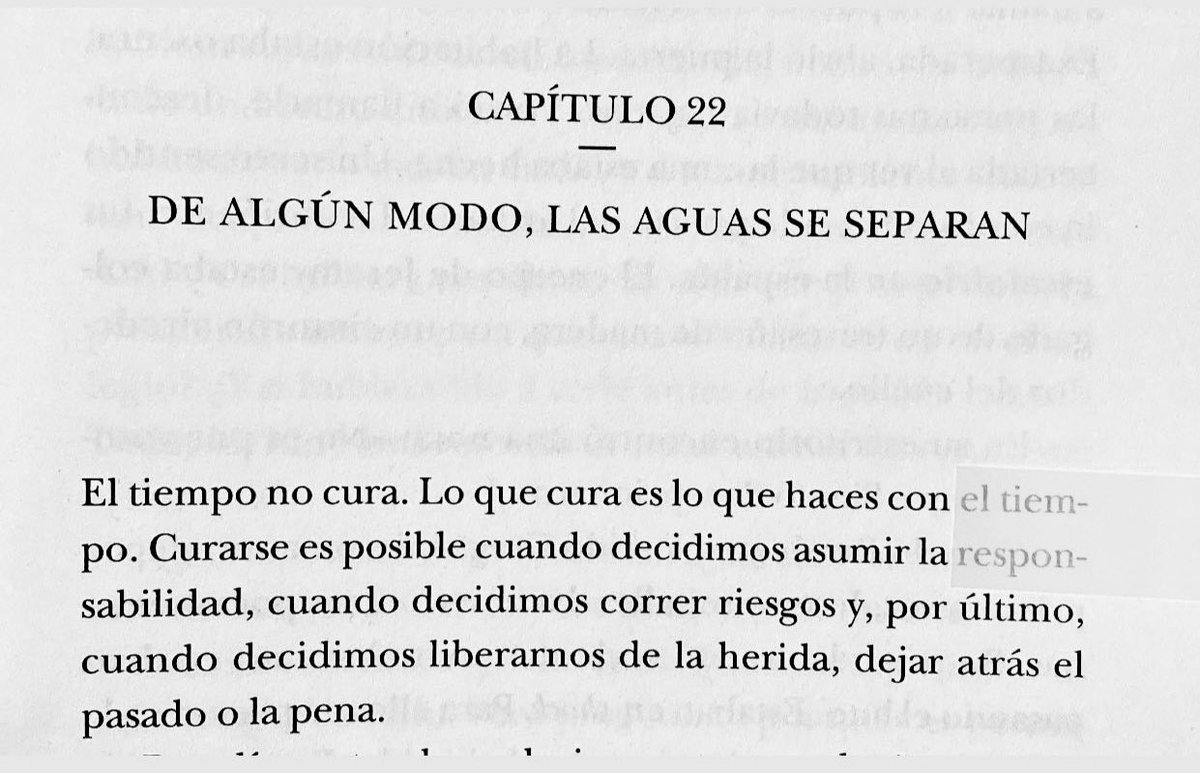 Cementedelibros's tweet photo. Lo que hacemos con el tiempo es lo que nos marca y nos cura ❤️‍🩹
“El tiempo no cura. Lo que cura es lo qué haces con el tiempo. Curarse es posible cuando decidimos correr riesgos y…”
Autor: Edith Eger
Libro: La bailarina de Auschwitz 
#cementeriodelibros https://t.co/CacRa2Sg8Z