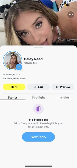 I made a Snapchat. I'm just posting publicly! Come follow me 🥰   Haleyreedxxx https://t.co/8LsQbXGt1