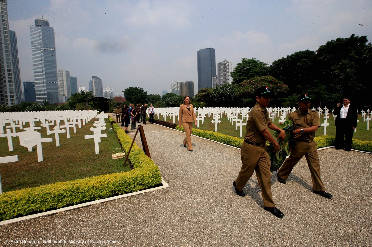 Hanke Bruins Slot tweet media