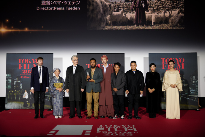 dylan_camera's tweet photo. 20231101 工作室微博更新
恭喜电影雪豹荣获第36届东京国际电影节主竞赛单元「最佳影片」大奖,期待早日银幕相见,期待王旭
#SnowLeopard #燃烧吧废柴 #爱情的开关 #prettyman2 #七月与安生 #熊梓淇 #mymrmermaid #国民老公 #legendofawakening #XueBao #天醒之路 #tokyofilmfestival #TIFFJP https://t.co/Q3joIiQuTA