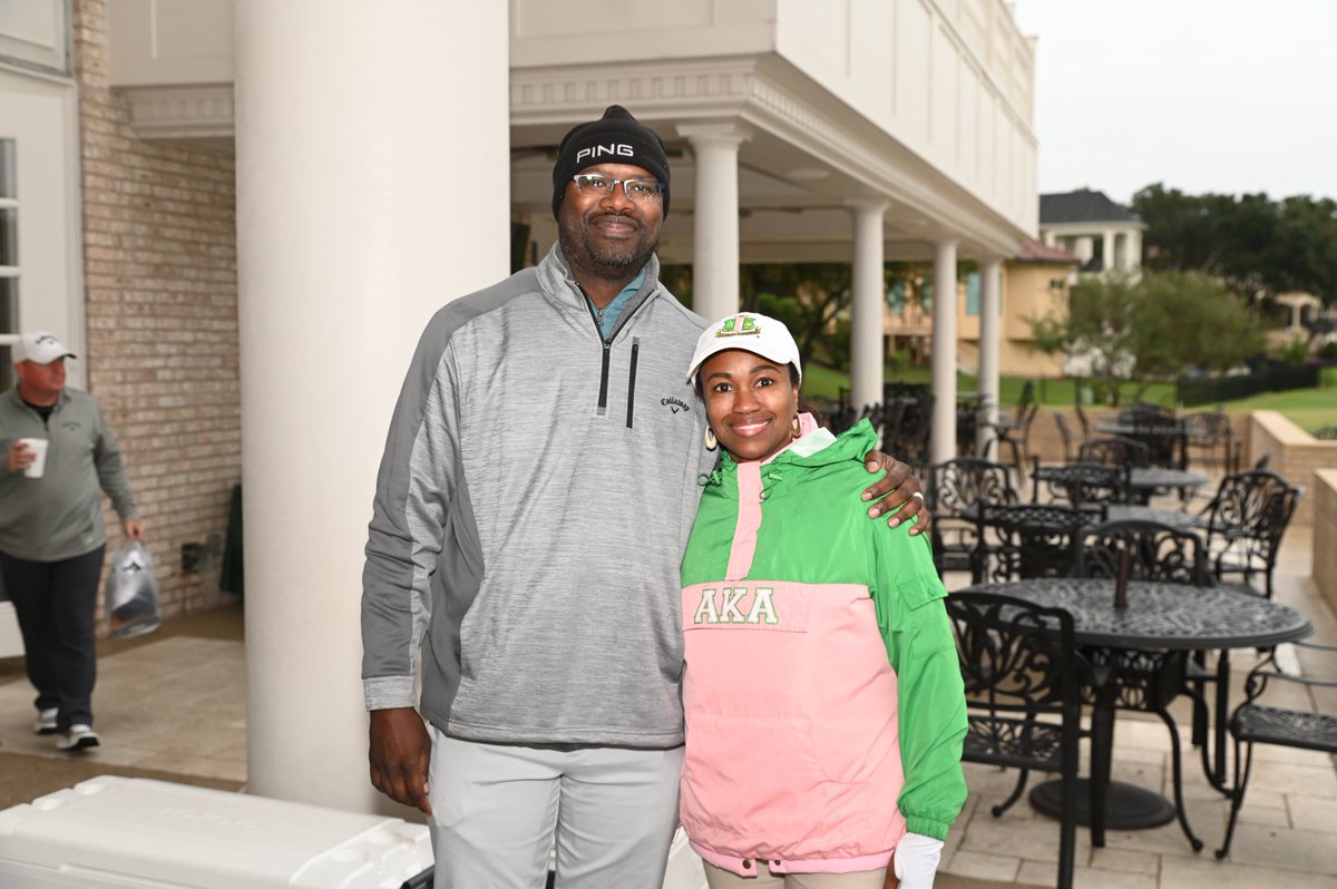 Thank you to @LiWenSuAlief  and our @FoundationAlief  for this week's golf tournament, raising more than 100K for student scholarships and teacher grants. We appreciate her leadership and our business partners helping to make great things happen for Alief ISD! #WeAreAlief