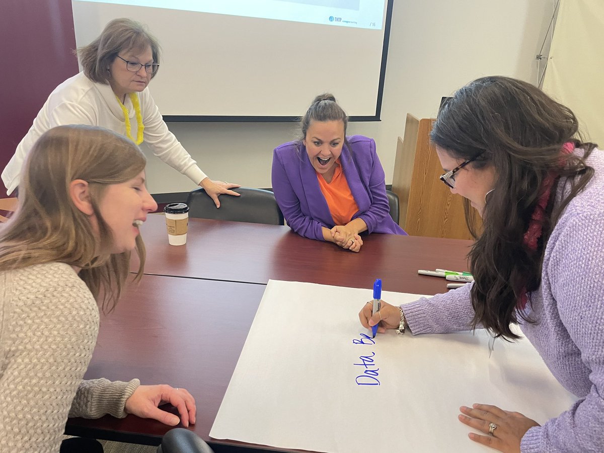 📊 Principals coming together to reflect on data and drive school improvement! 💡 Sharing insights, fostering innovation, and putting students at the center of our efforts. 🏫👥 #DataReflection #EducationLeaders 
@TNTP @TMSanders2 @mcardona1989