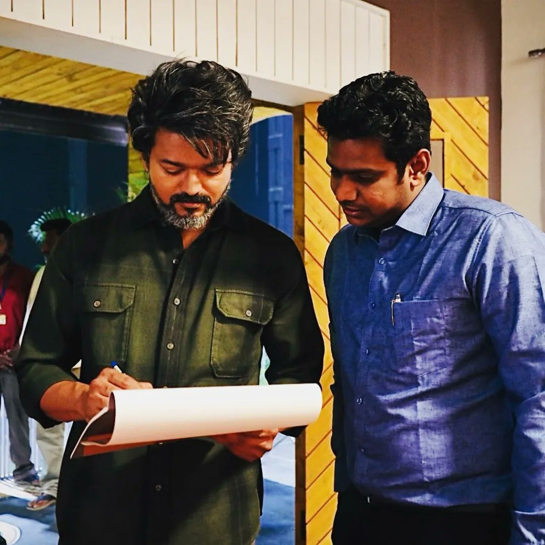 Devavj20305870's tweet photo. #LEO Unseen Shooting Spots! 📸 https://t.co/8K54L7vqyh