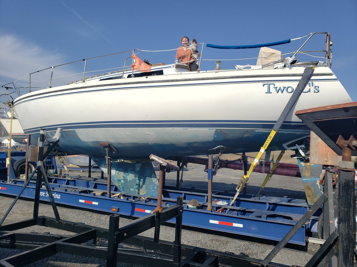 I know it sounds crazy but some days I miss our boat work projects. Don't get me wrong I am super glad their done but the accomplishments, laughter and hardships of learning and trying new things we have never done is awesome and makes where we are today that much more worth it.