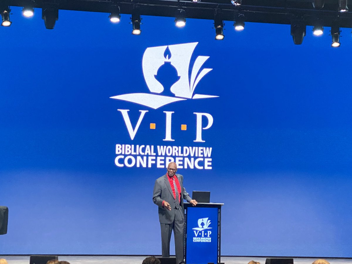 TimEulerII's tweet image. Every school in America should be reading and implementing One Race, One Blood in their school. Dr. Charles Ware bringing a powerful message this morning @bjupress VIP Biblical Worldview. 

#worldview #oneraceoneblood