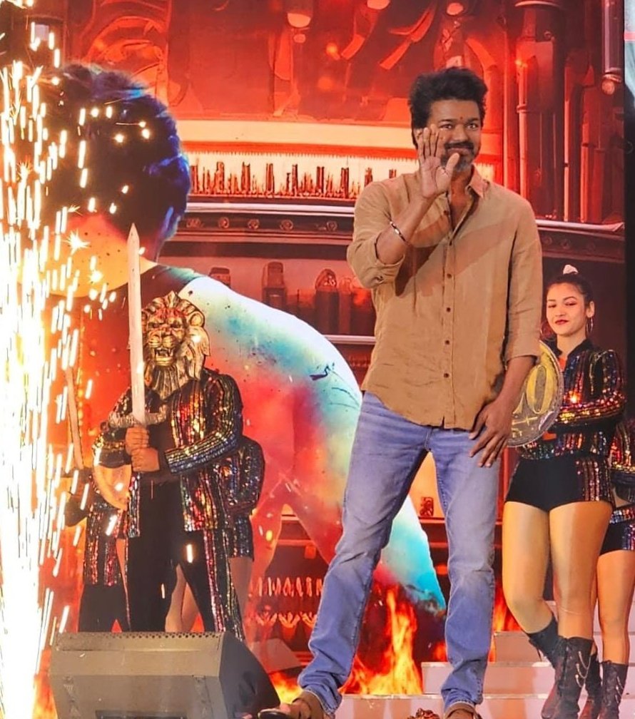 #ThalapathyViiay #LeoSuccessMeet