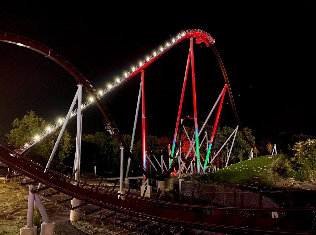 Hersheypark's tweet photo. Happy November! #ChristmasCandylane kicks off November 10 and our 12 Days Of Christmas Pre-Sale begins today! Save more when you buy more - tickets are as low as $29.99. Hurry, this offer ends November 12.
Ticket Offer: https://t.co/SlqwPlPu6n https://t.co/RA5Q62fY1M