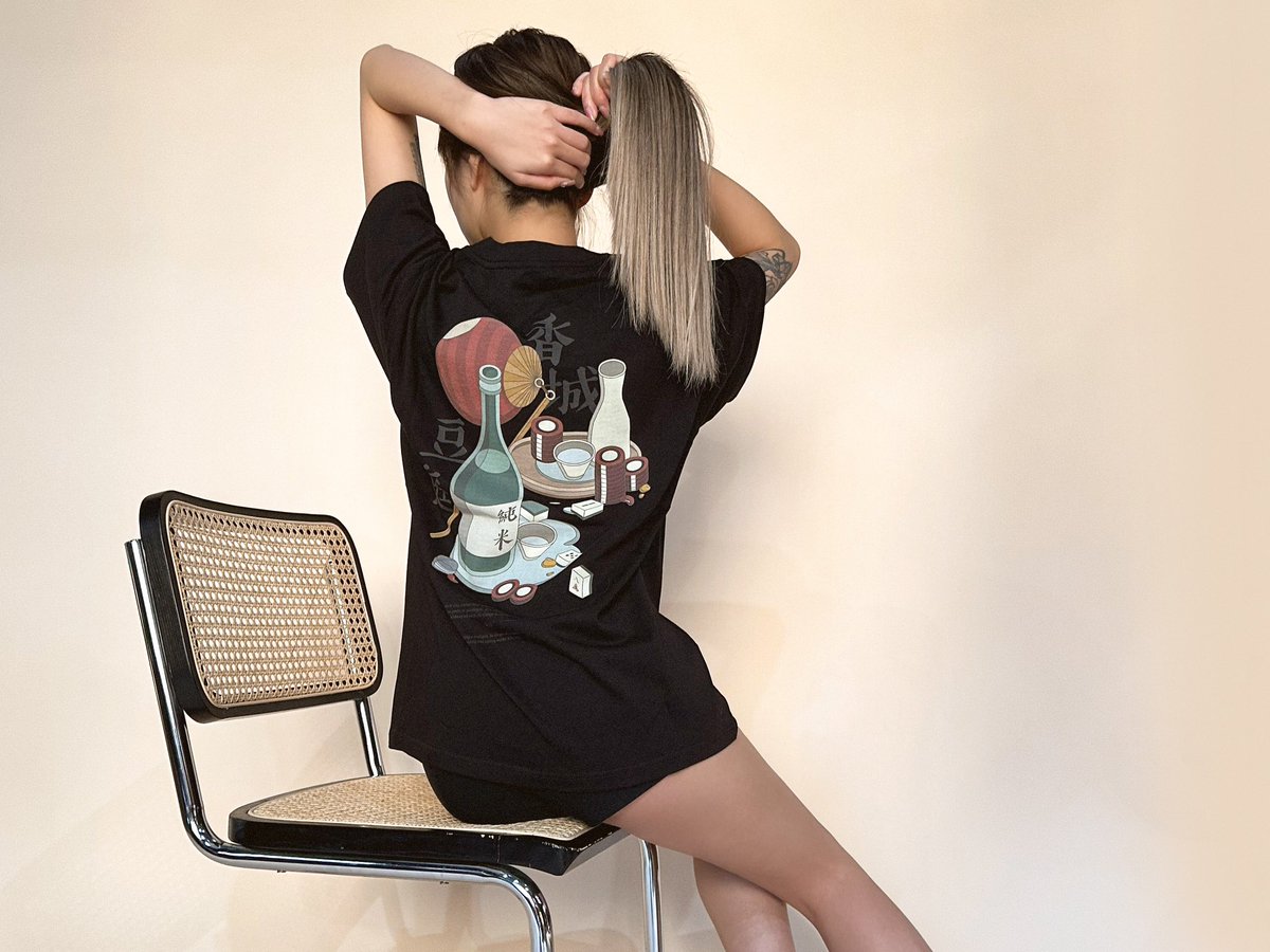 Azuki_852Garden's tweet photo. ᴀʟʟ-ɪɴ 852 - ᴛ-ꜱʜɪʀᴛ

Official @Azuki_852Garden merch. Available only on-site.

ᴅᴇꜱɪɢɴᴇᴅ ʙʏ @kahei_art
ᴘʜᴏᴛᴏɢʀᴀᴘʜʏ ʙʏ @Quirintas
ᴘʀᴏᴅᴜᴄᴇᴅ ʙʏ @QDotStudio
ᴍᴏᴅᴇʟꜱ @0x_M1A @G01DY49

ᴀʟʟ-ɪɴ 852 ᴇᴠᴇɴᴛ ɪɴ ʟᴇꜱꜱ ᴛʜᴀɴ 24 ʜᴏᴜʀꜱ. https://t.co/o2TVvgj6De