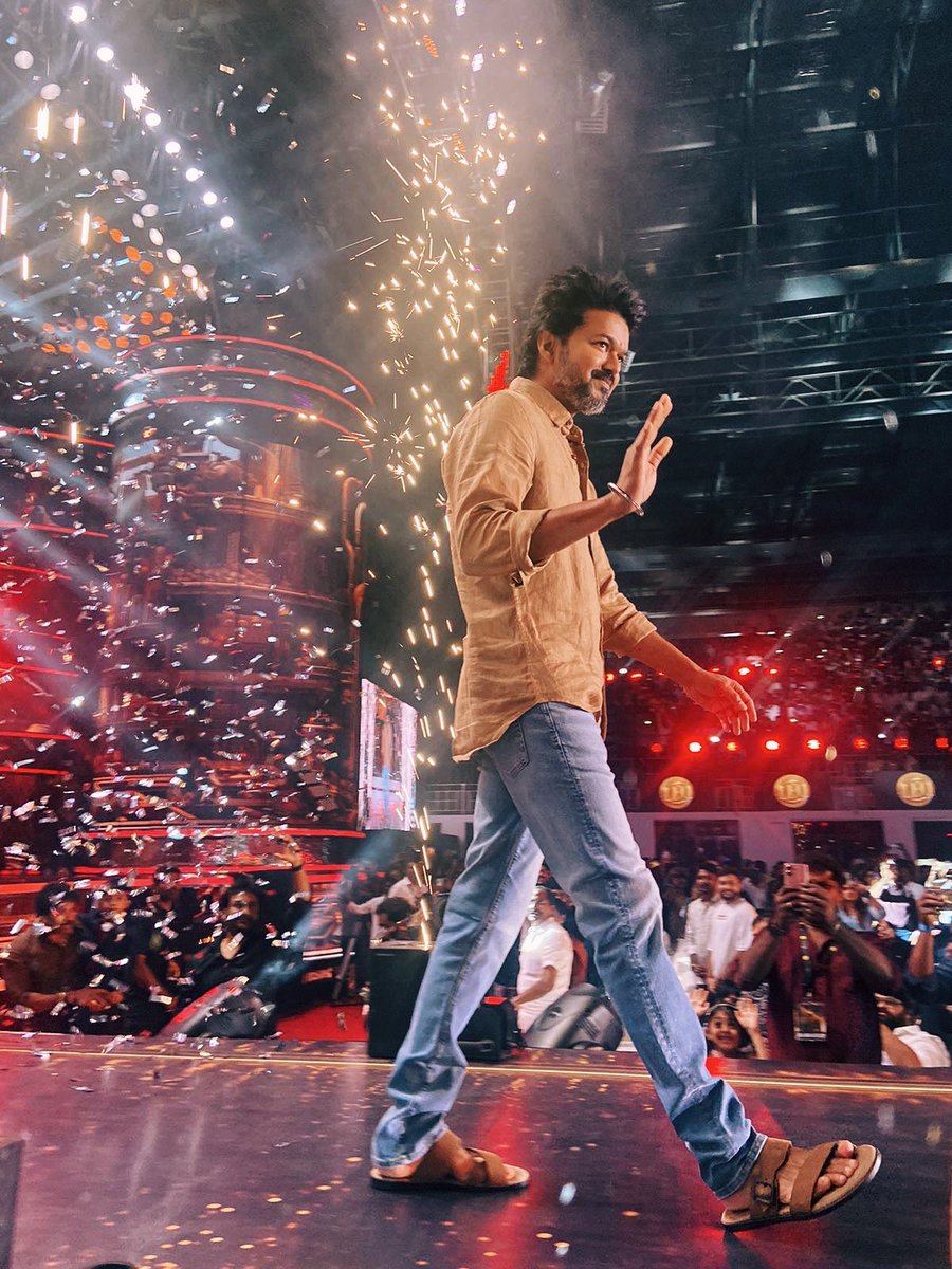 letscinema's tweet photo. Vanakkam Nanba! #LeoSuccesMeet https://t.co/KGyG82uTvK