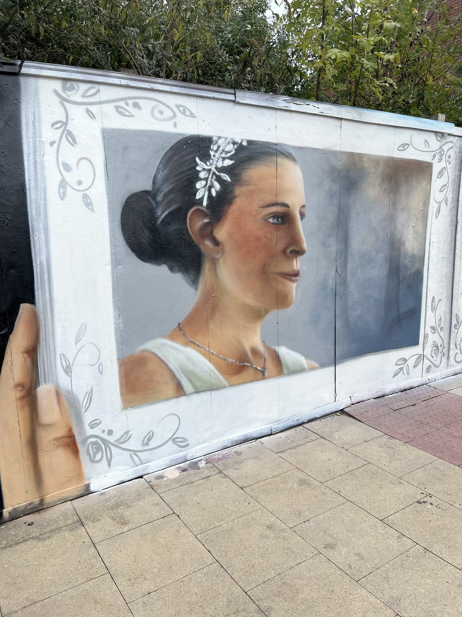 MatthewEvison1's tweet photo. Important day for @NHS_GM and @HistoryMakersGM with the launch of a new stop smoking media campaign. You’ll know it when you see it. Uncomfortable watching but such an important message. Amazing public artwork on the A6 in Levenshulme.  #whatwillyoumiss https://t.co/BH5aeQcaFu