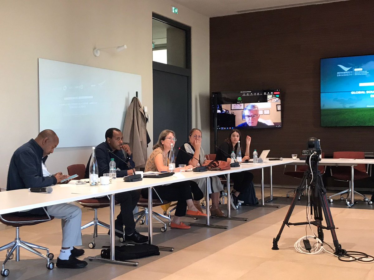 FGSES_UM6P's tweet image. Roundtable 💬

Starting discussions and reflection at the Global South Summit on Climate Displacement to prepare for the  Global Refugees Forum in Geneva. Crafting key messages for a meaningful impact. 
@IDRC_CRDI @FNFreiheit

#ClimateDisplacement #GlobalRefugeesForum