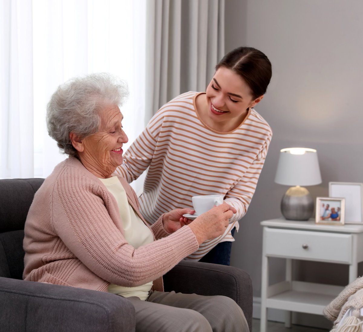 From caregiving professionals to family members who rise to the challenge of looking after a loved one, caregivers always dedicate their time to others.  🤝💗

Know someone who deserves this award? Nominate them today: zurl.co/yV79 

#medway #medwaycommunity