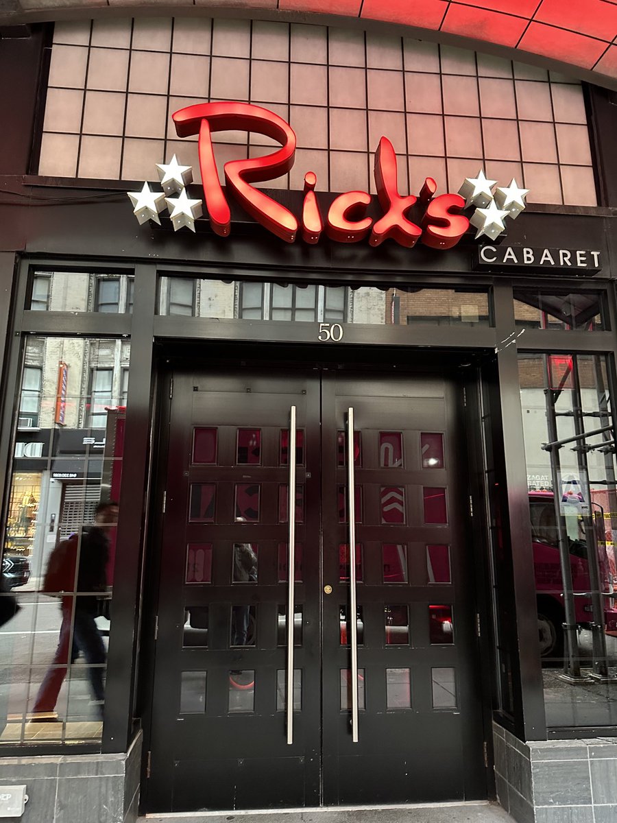 ChrisPawelski's tweet photo. Real life conversation: (heard on 33rd Street) Me: “Hey Eve, look Rick’s Cabaret has a lunch special. Can we eat there?” Eve: “Uhm, no.” Me: “Why not? It’s so reasonable.” #rickscabaret #finedinnjng #gentlemansclub #nyc https://t.co/m2r9Cg4WUB