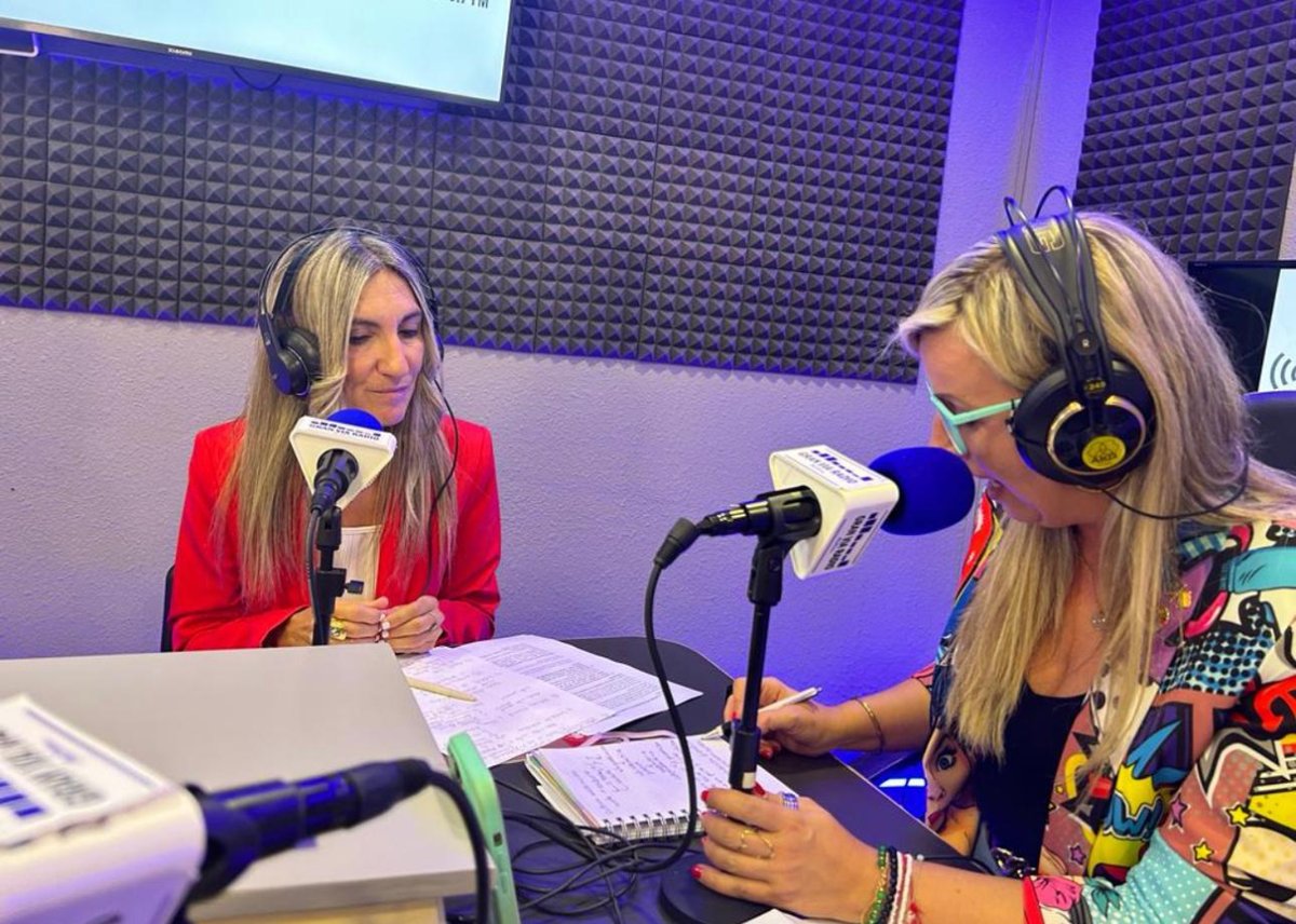 📺Sigue el programa de #PlusvalíaMujeres en directo a través de <a href="/radiogranvia/">GRAN VÍA RADIO</a> y en youtube: 
youtube.com/watch?v=4w7h0s…
⏩1er y único espacio de radio📻 con temática de #mujer para toda la sociedad⏪
🏆Mención Especial Premios Zapping
🎖️14 reconocimientos de calidad
👉<a href="/MireiadelPozo/">Mireia del Pozo</a>