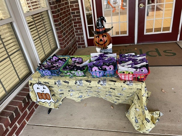 Our Burke Halloween event at The Fields at Lorton Station was a spooky good time! So much fun seeing the ghouls and goblins.  Especially our State Farm Prize Winner!! 👻

Call for a Spooky good quote: Burke-703-425-2828. Lorton-703-372-1964

@CWHITMARSHSF  #rentersinsurance