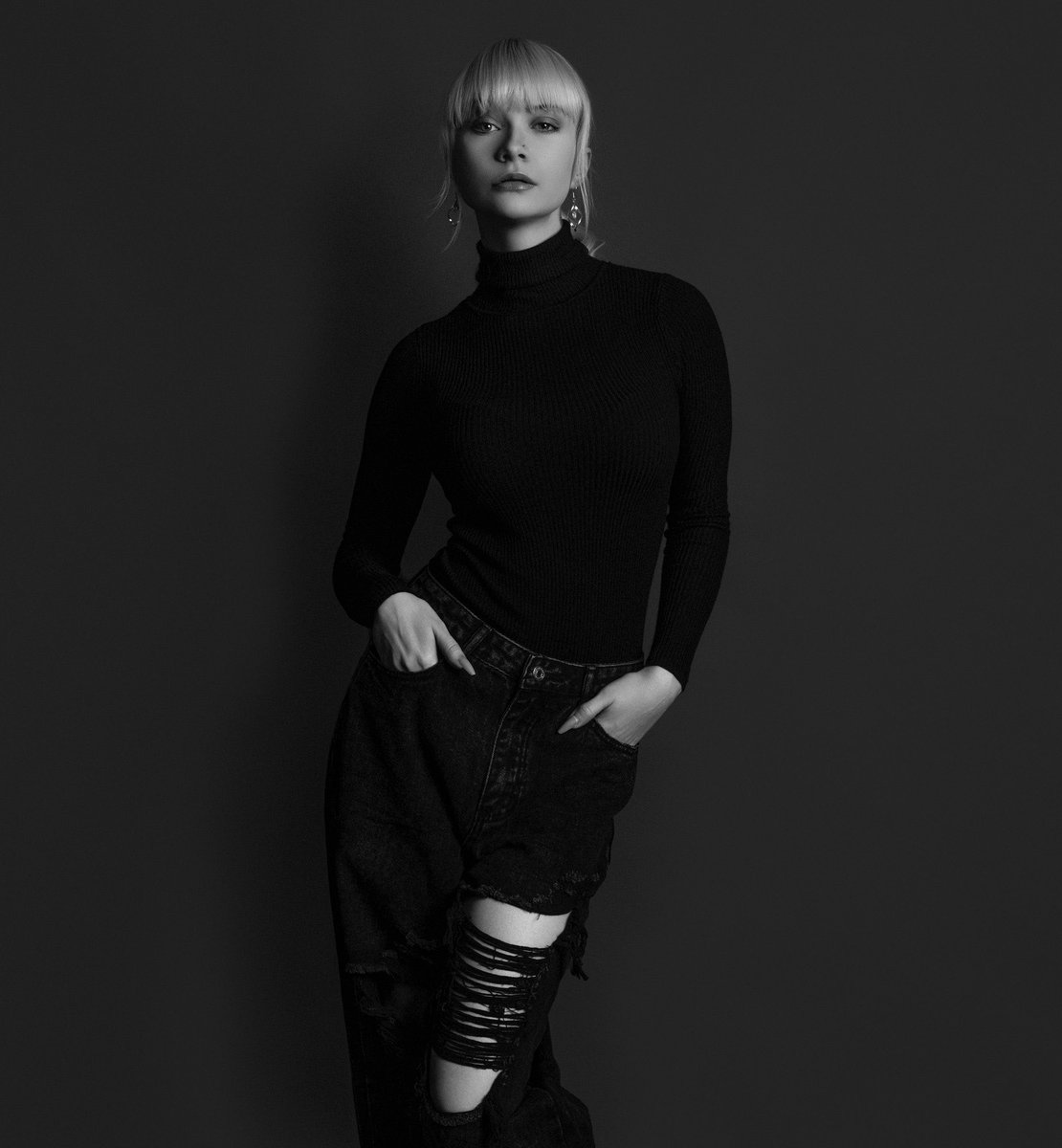 BnW Fashion in the studio from last weeks shoot with JessLouise