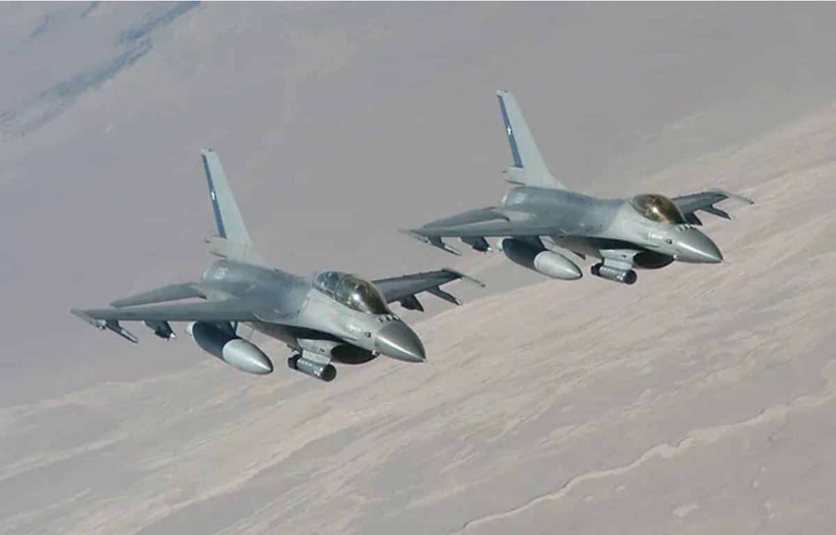 Estados Unidos contrata a @LockheedMartin para modernizar los #F16 #MLU de la @FACh_Chile
@santiagoR24 @mindefchile #fach #viper #caza #fighter #fightingfalcon #LANTIRN #jdam #amraam @AFLCMCofficial #gbu 

pucara.org/post/estados-u…