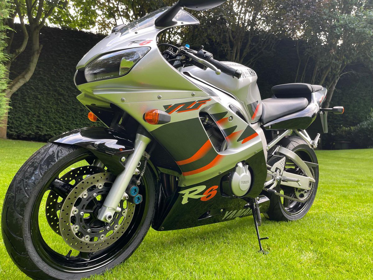 MotorbikeFactor's tweet photo. Yamaha R6 First Edition Registered 1999 with only 2000 miles , One Owner from new , For Sale NOW https://t.co/YocigKwdQ2