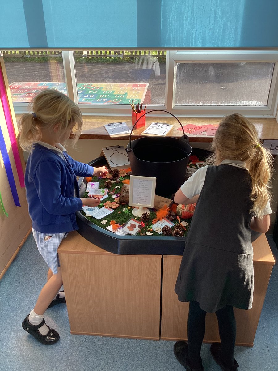 cradle_hill's tweet photo. Year One are using their maths skills today to create a witch’s potion! You will need 5 spiders, 7 orange leaves, 1 pumpkin and 10 autumn sprinkles! Can you create your own potions at home? https://t.co/2hPqC2GT2K