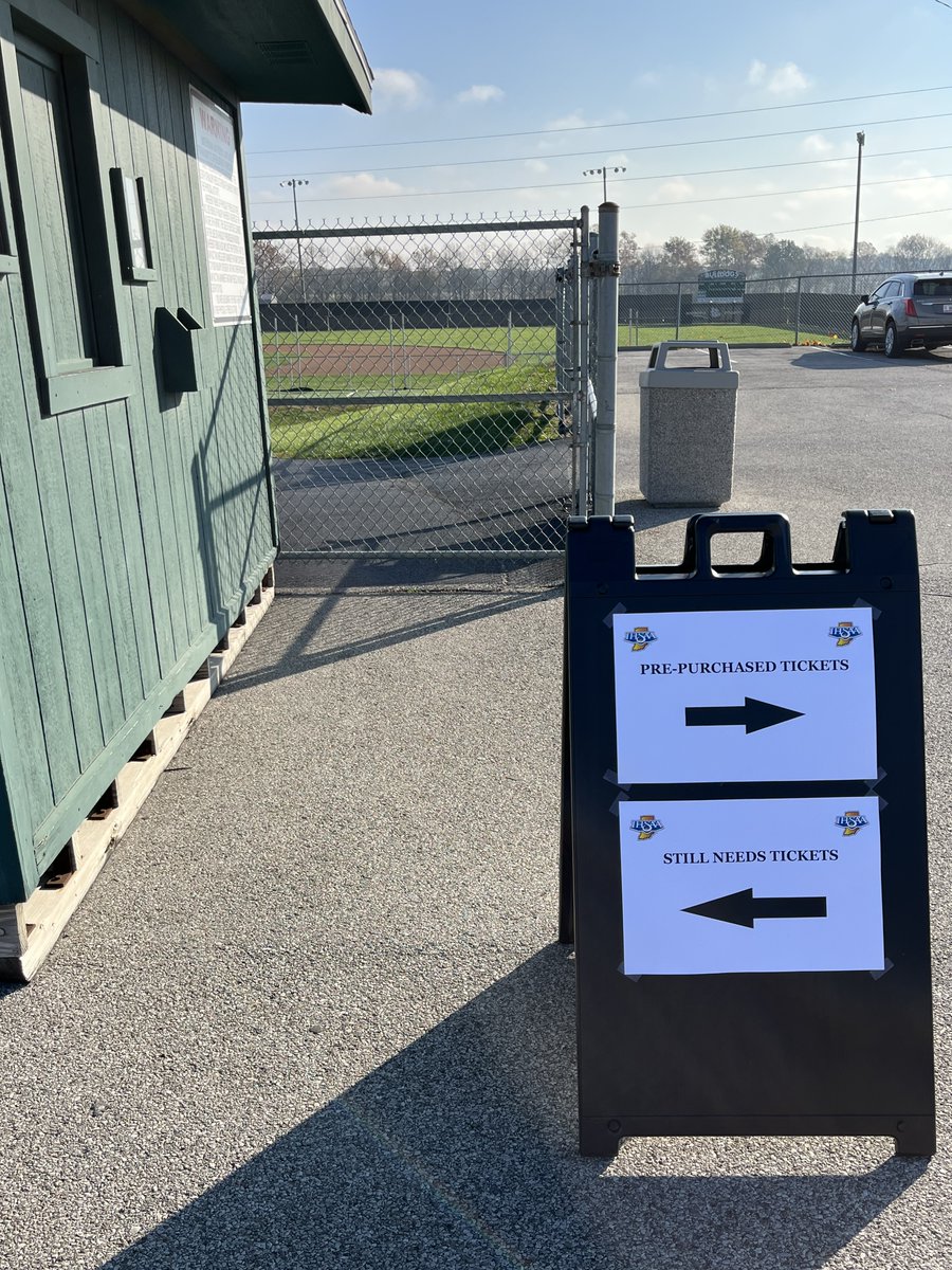 🏈 Info for Friday's Sectional 29 Championship between <a href="/MHSBulldogFB/">Monrovia Football</a>  and <a href="/triwestsports/">Tri-West High School Athletics</a> 

* 7:00 at Monrovia HS

* Tickets at public.eventlink.com/tickets?t=56693 OR Card at the gate (SEE picture for quickest gate entrance)

* FREE stream by ISC Sports Network  at ihsaatv.org/?B=730695