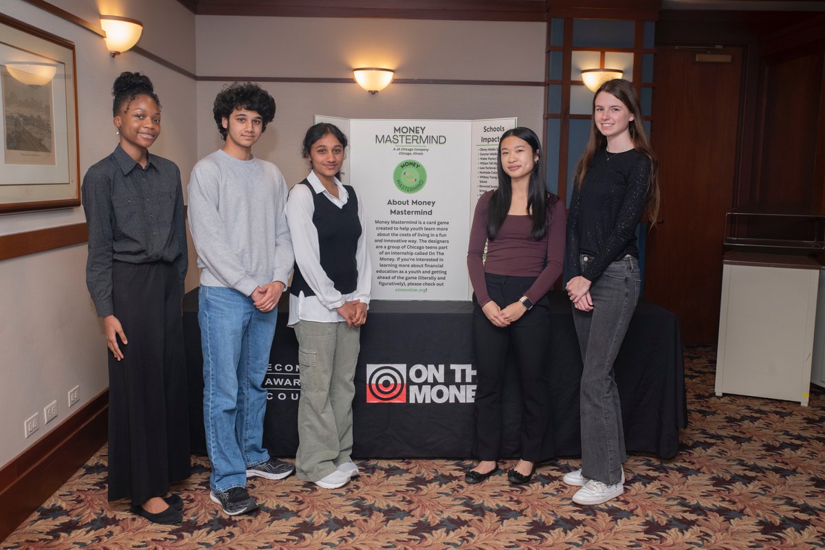 Help Illinois students in need!  Support our Giving Tuesday Scholarship Fundraiser! A generous donor has agreed to match up to $4,000 of scholarship donations received from now until Giving Tuesday, November 28th! Consider donating online at econcouncil.org/giving through 11/28!