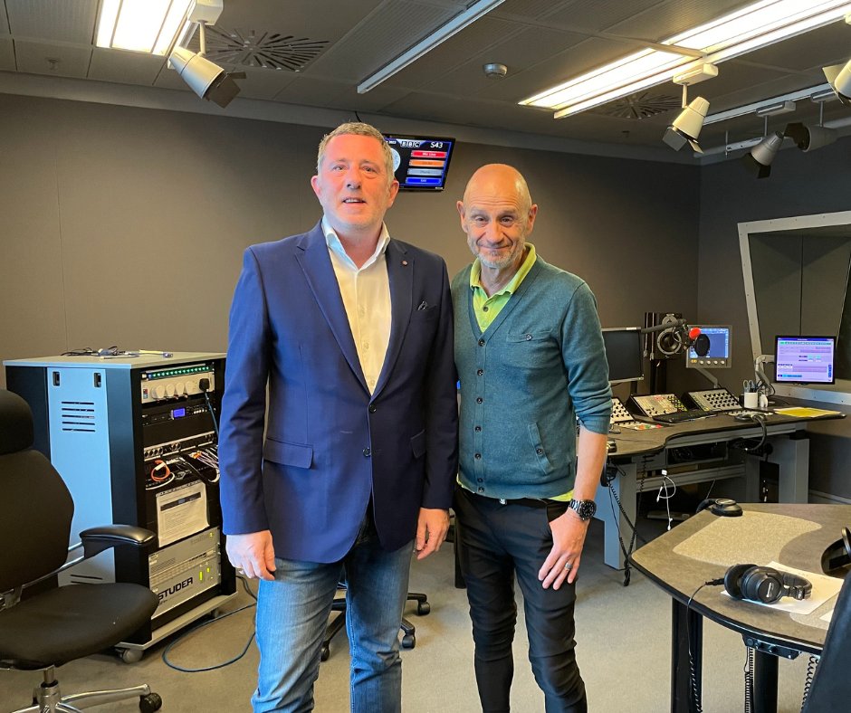 Our managing director, @PhilJones40, behind the scenes at the BBC! 📷 Phil was invited on The Bottom Line with @EvanHD, on Radio 4, to discuss our Meaningful Meeting Manifesto. 💬 Airing Thursday the 16th, at 8.30pm! 📻 Check out the manifesto here: bit.ly/3QFBDHt
