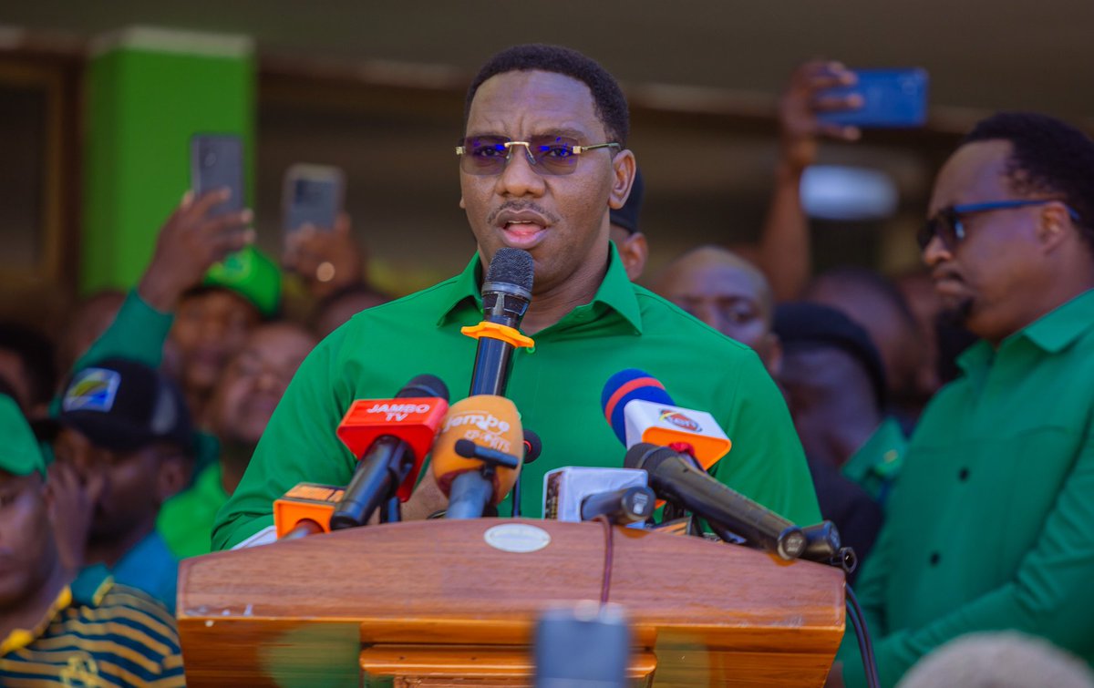 ccm_tanzania's tweet image. &quot;Chama kinamuelekeza waziri mkuu wa JMT Ndg. Kassim Majaliwa kusimamia kikamilifu suala la kutatua mgogoro Kwa kuunganisha wizara tatu chini ya wizara mama ya ardhi:-