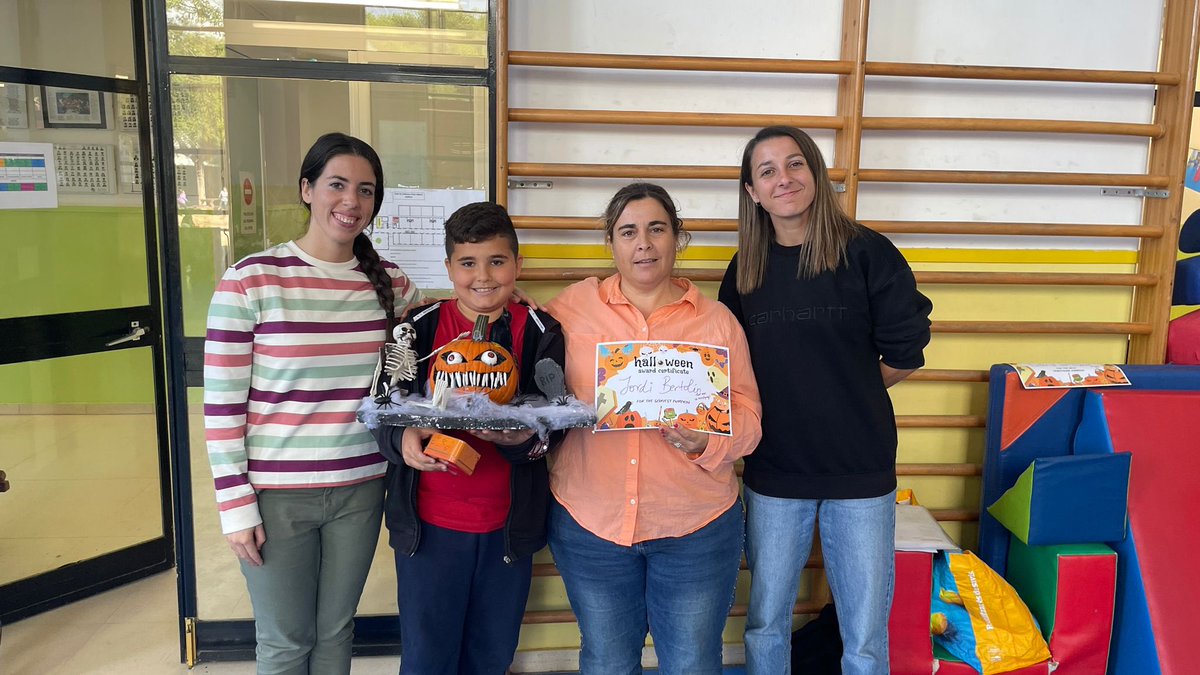 Escola Àngels Garriga tweet media