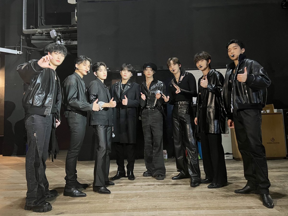 ATEEZofficial's tweet photo. [📷] TODAY ATEEZ
⠀
에이티즈 '더 펠로우십 : 브레이크 더 월'이
이데일리 문화대상
'콘서트 부문 최우수상'을 받았습니다!🏆
항상 좋은 공연을 해줄 수 있게
응원해 주는 우리 에이티니
언제나 큰 힘이 되어줘서 고마워요🥰❤
⠀⠀
#TODAY_ATEEZ #ATEEZ #에이티즈 https://t.co/OCo2pcBL8h