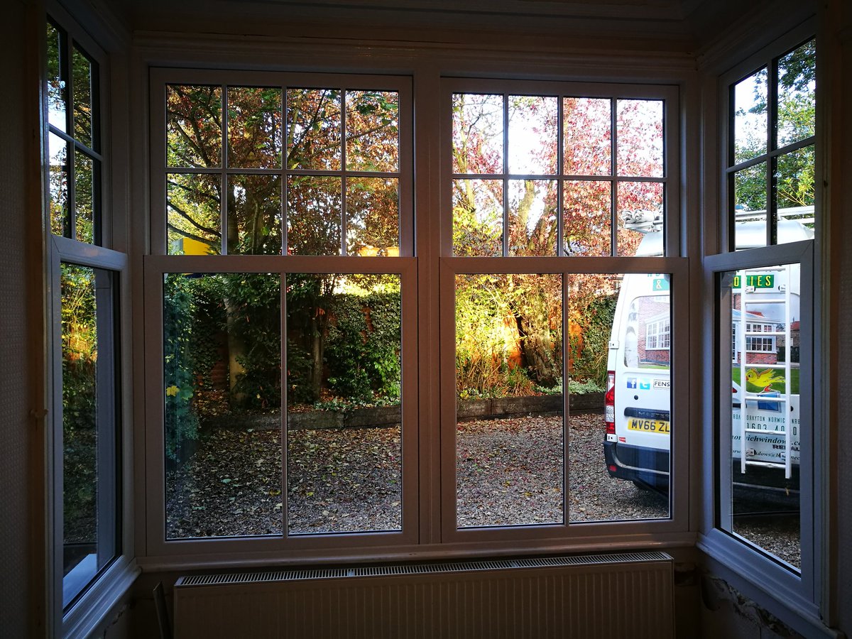 _RoseCollection's tweet image. Charisma Rose – a contemporary twist from our Rose Collection. 🌹✨ Perfect for upgrading older properties or adding a retro charm to new homes. It's budget-friendly without compromising quality. 🏡