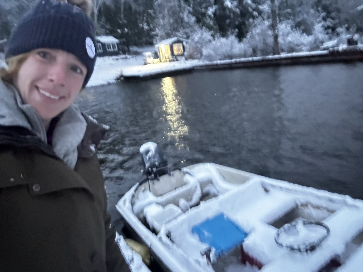 greensgurl's tweet image. Happy snow boating season.