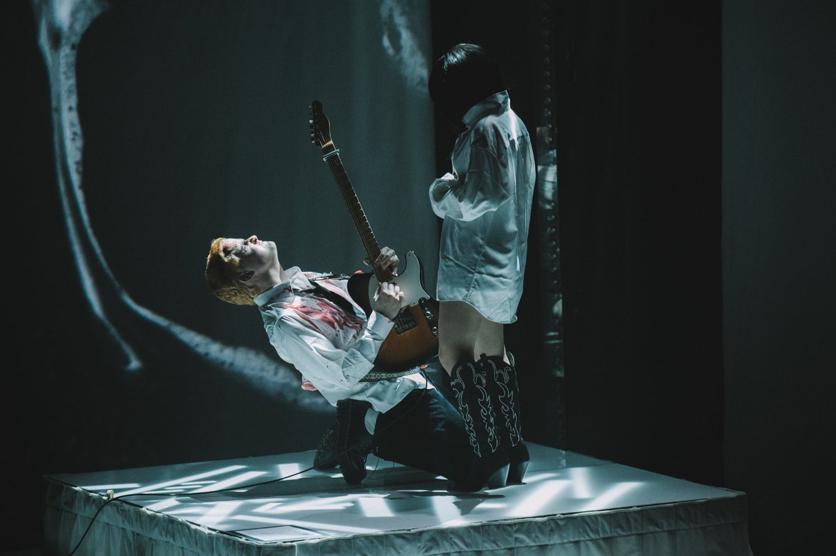 Shutter 16 Magazine tweet media