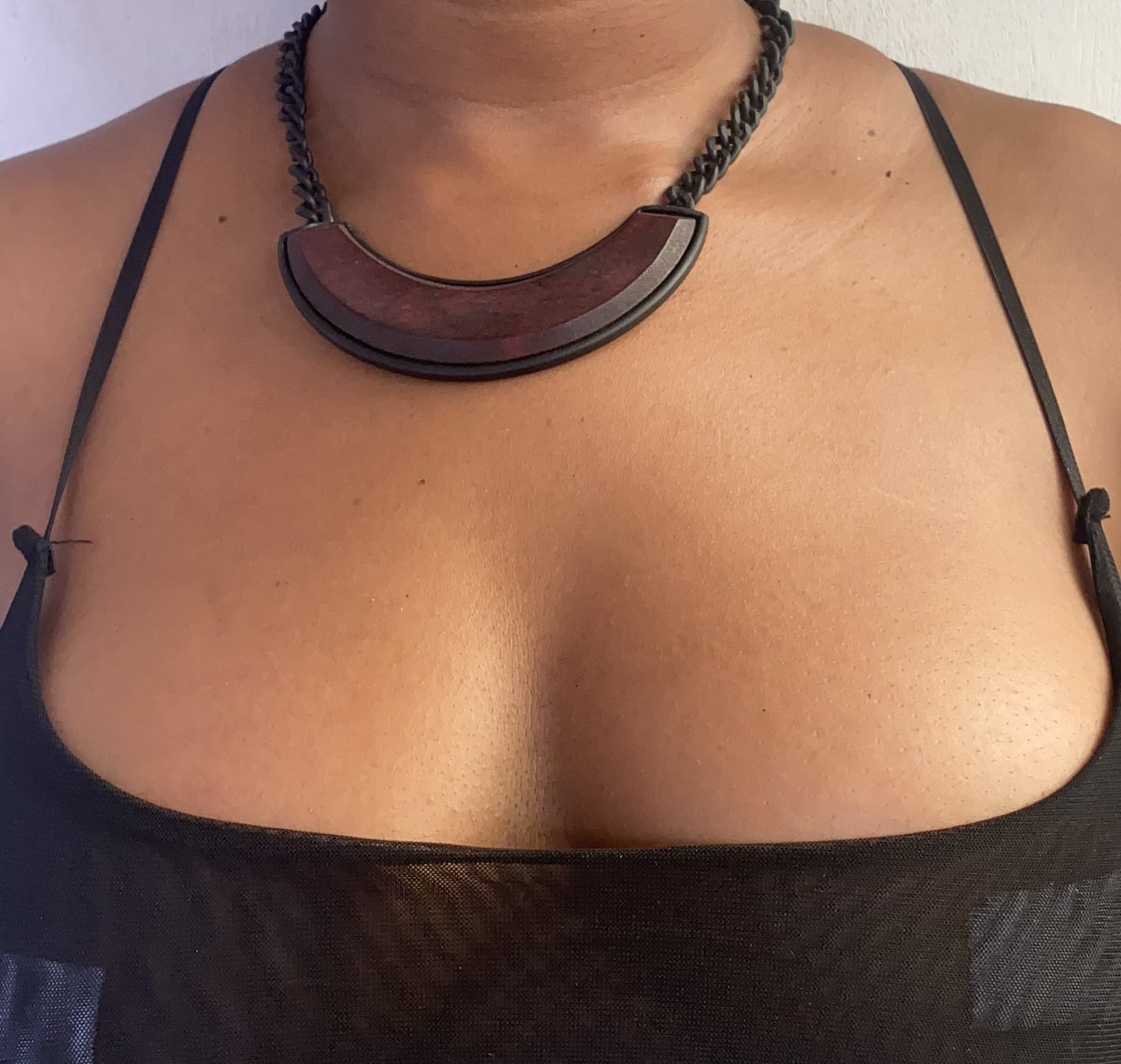altebling's tweet photo. 1st-5,000 naira
3rd-4,500 naira 
DM to order
@_DammyB_ https://t.co/uQB9DKoKgQ