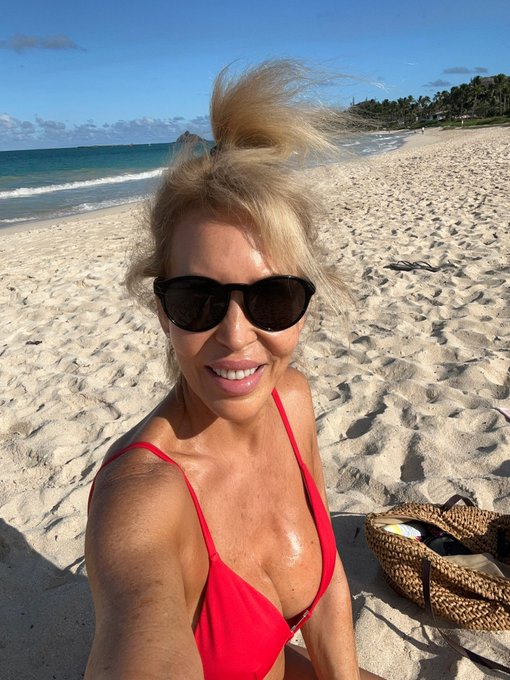 Happy wet Wednesday! XOXO 💋 #Wednesday #Wednesdayfeeling #wednesdaysmile #beach #beachvibes #onlyfans<a href="/tag/wednesday"class="tags">#Wednesday</a><a href="/tag/wednesdayfeeling"class="tags">#Wednesdayfeeling</a><a href="/tag/beach"class="tags"><span>#beach</span></a><a href="/tag/beachvibes"class="tags"><span>#beachvibes</span></a><a href="/tag/onlyfans"class="tags"><span>#onlyfans</span></a><a href="/tag/onlyfansmodel"class="tags"><span>#onlyfansmodel</span></a>