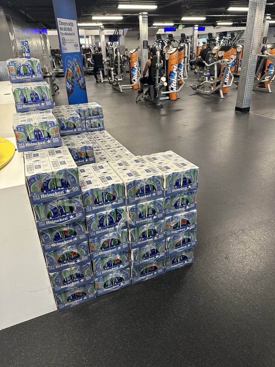 lil aaron tweet media