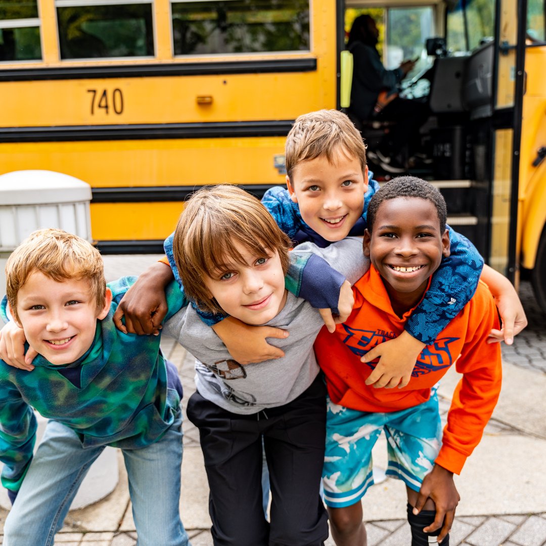 alliancetheatre's tweet photo. Every APS 4th grader will see INTO THE BURROW as part of the Cultural Experience Project this year. The run includes 74 student matinees inviting every APS 4th Grader to spend the day with Peter and his friends. #intotheburrow #ateducation #alliancetheatrer https://t.co/7QNr1rjgRD