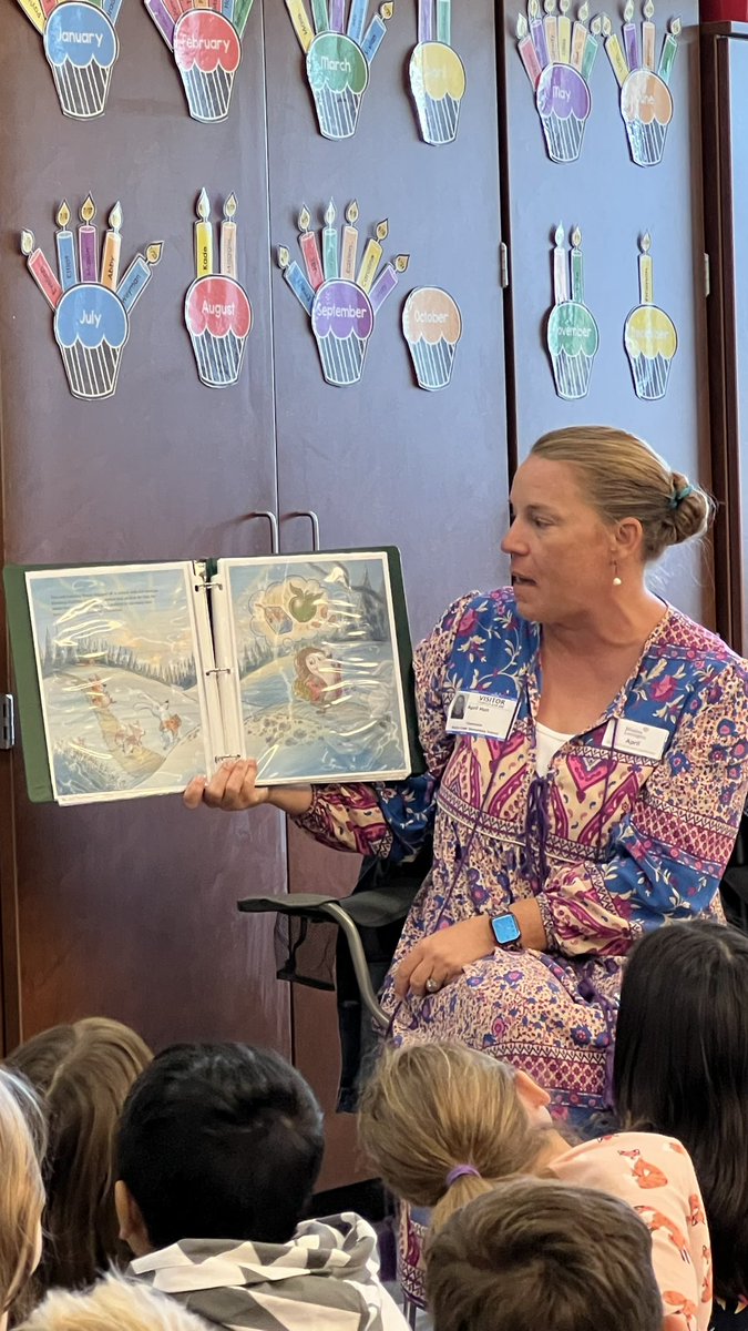 MrsKTaylor_RCE's tweet photo. A special thanks to @MissionLexSC for sharing about your services and leaving each of us with a special book! #oneRCE https://t.co/895Tn8VP4D