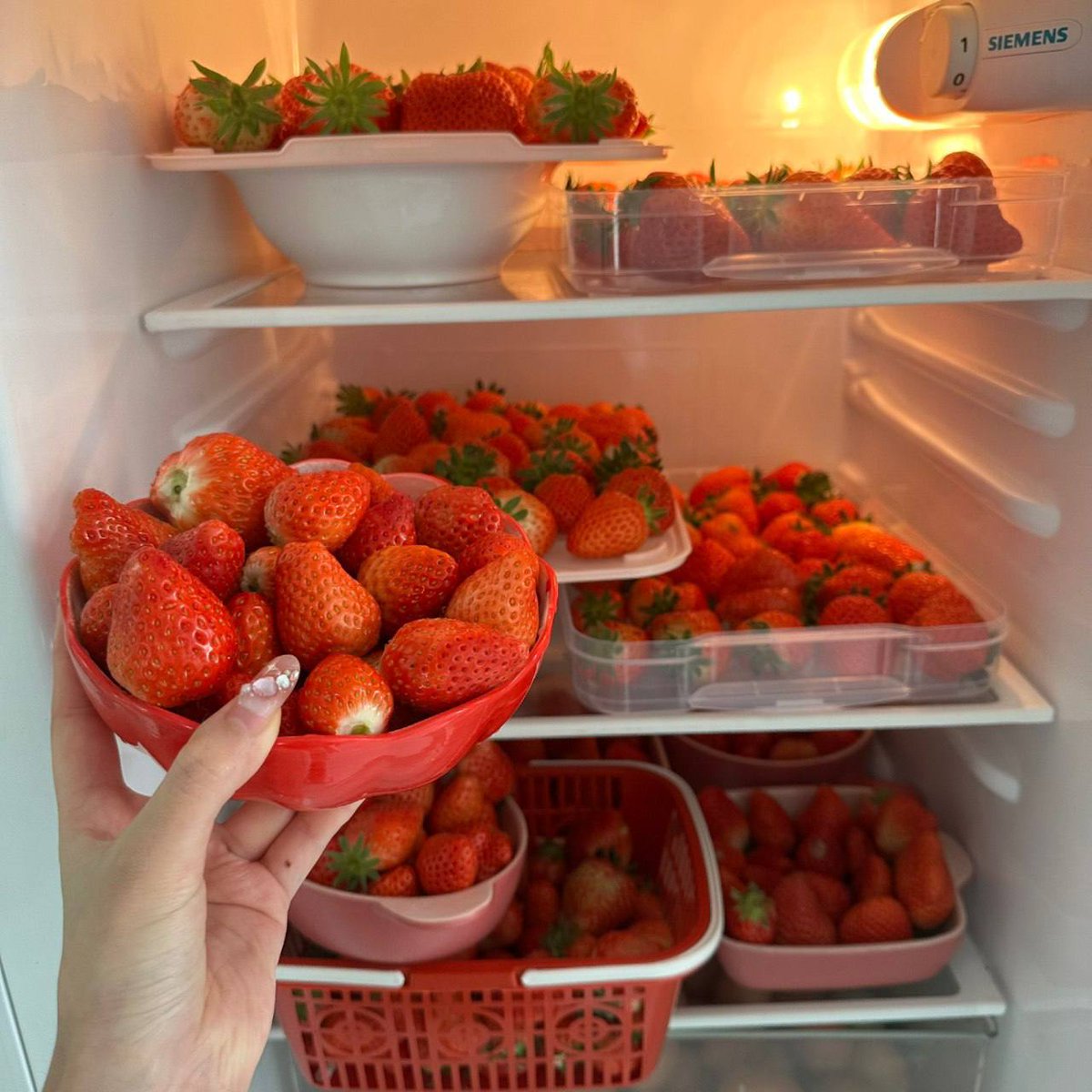 rem49er's tweet image. I like strawberries because they are low in calories and high in fiber, which can help manage my weight by promoting a feeling of fullness.