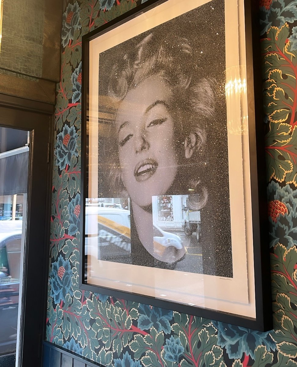 Dazzling Diamond Dust Icons by David Studwell - Forming part of his current Artist Residence at Beaufort House, Chelsea 💎⁠ ⁠ #boxgalleries #davidstudwell #icon #diamonddust #beauforthouse #chelsea #artistresidence #marilynmonroe #marlonbrando #chelsealondon