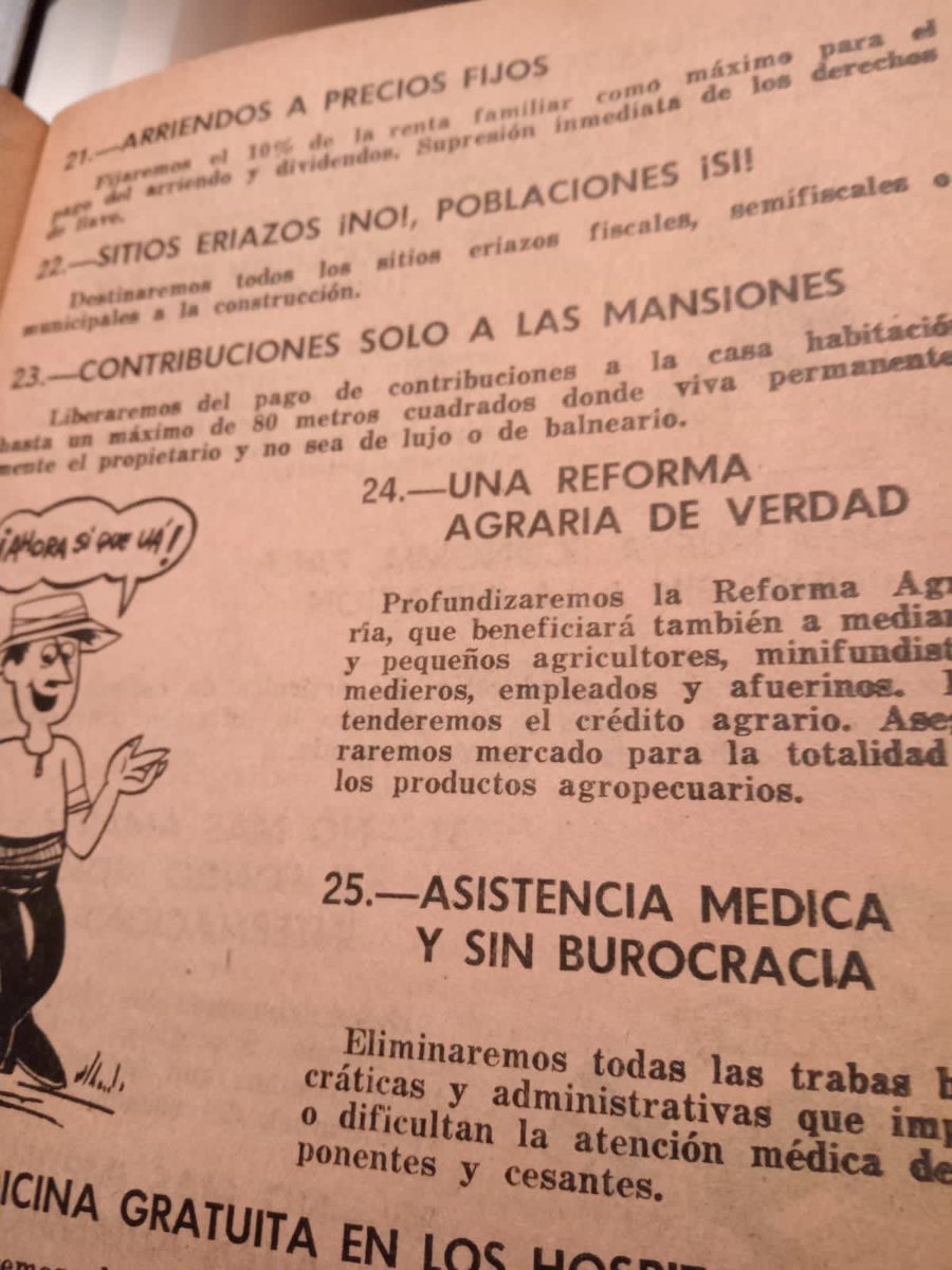 ricardoalth's tweet photo. Ya era extraño que Republicanos propusiera la Medida 23 del Gobierno de la Unidad Popular. Lo que no estaba en los pronósticos era que los herederos de la UP se opusieran. Ya decía Marx que la historia ocurre primero como tragedia y luego como farsa. https://t.co/7KorF6SmEr