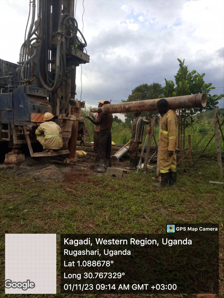 AseLengineers's tweet photo. When the hydrogeological studies are. We determine a suitable point for borehole drilling and for this area we had a successful borehole for the client https://t.co/25AfqSDuRU
