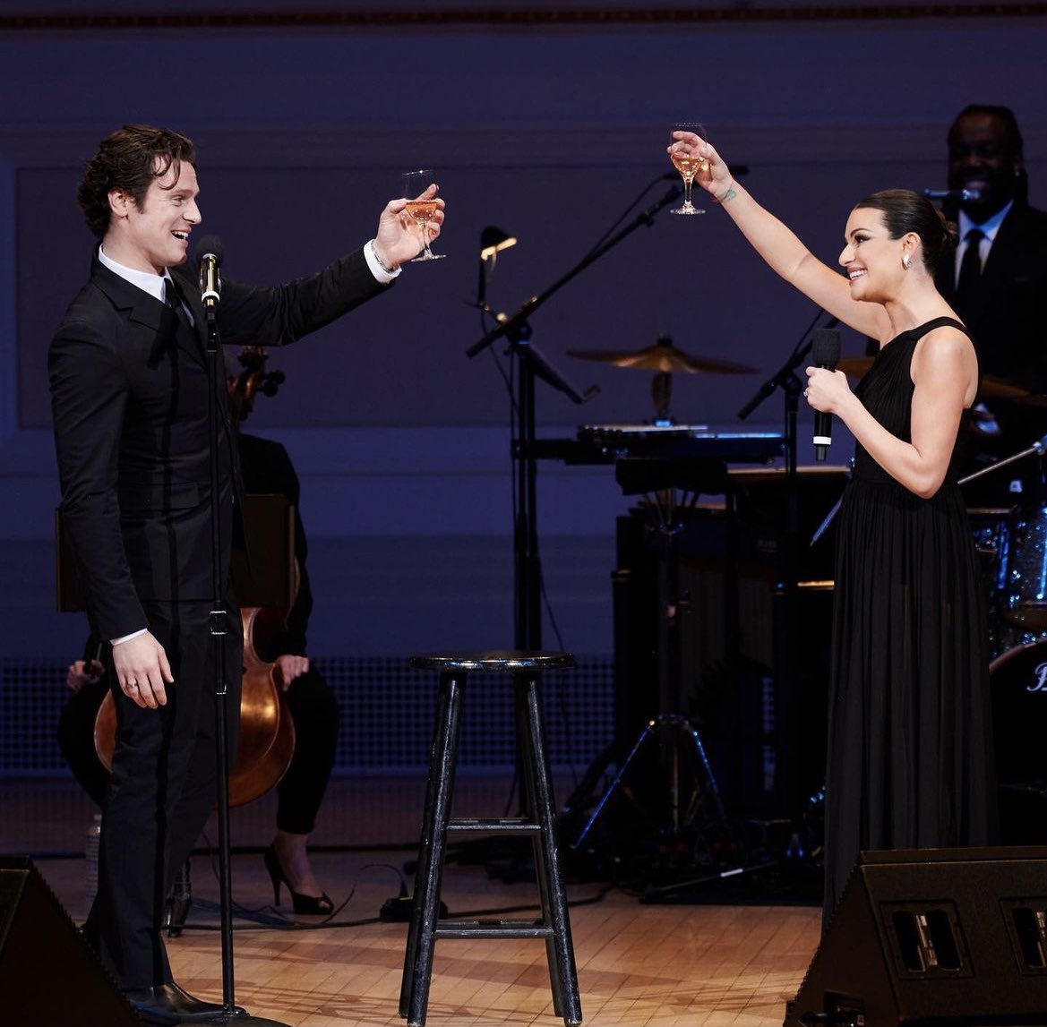 _TSfangermany_'s tweet photo. true friendship ❤️🥰 #groffchele #leamichele #bestfriends https://t.co/HUTG0nOaHU
