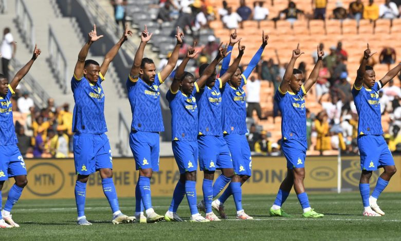 FARPostZA's tweet photo. FT

Al Ahly 0-0 Sundowns

#FARPost #AFL 

Mamelodi Sundowns are through to the final of #AFL following a 0-0 draw against Al Ahly.

The aggregate score over two legs is 1-0. https://t.co/20npyn8DsR