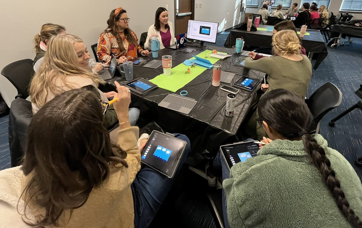 RISDiTeam's tweet photo. #RISDAIM teachers are exploring @Keynote #EveryoneCanCreate projects to create a motion graphic, design with shapes, and make photo text art. We love this multipurpose tool for student creation and level up our instruction. #RISDWeAreOne @AppleEDU https://t.co/DVVegTrVcO