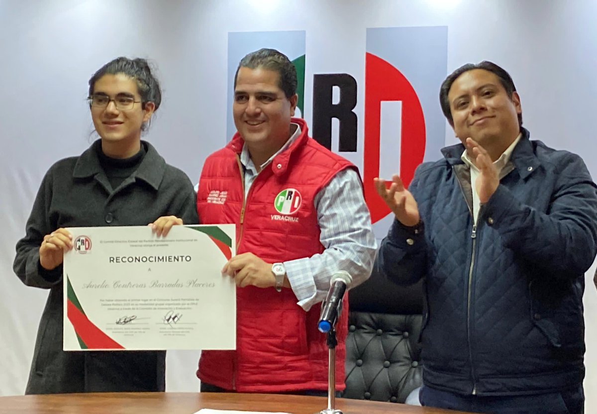 PRIVeracruz_'s tweet photo. #COMUNICADO📰

📌#PRI #Veracruz, reconoce a jóvenes ganadores del Concurso Juvenil Partidista de Debate Político, organizado por el @ople_Ver 

Información completa⬇️:

🔗https://t.co/asXDW4rr7N https://t.co/0iMhGFsAPY