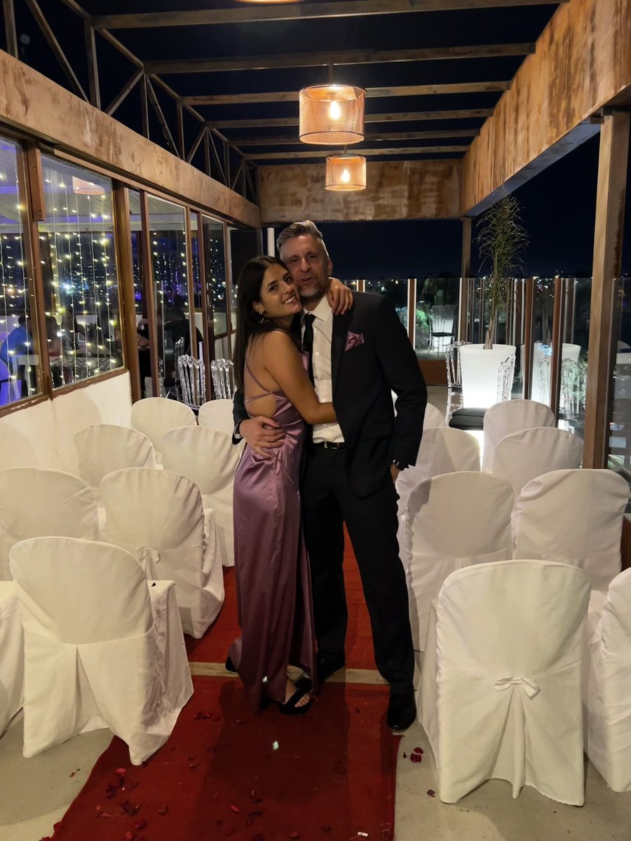 solmayorga1's tweet photo. Mañana cumple años mi amor, la persona que llego a mi vida a enseñarme lo que es un amor sano. 3 años siendo felices juntos.❤️‍🩹 https://t.co/Dve8kPRGkm