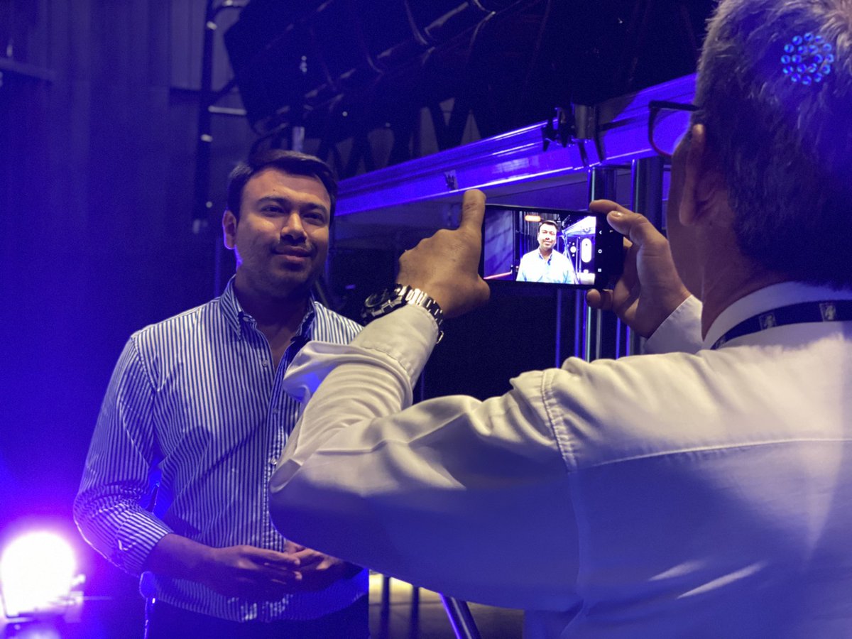 IMCTBGA's tweet photo. ☝🏻👏🏻Damos inicio al mes con un emocionante anuncio: ¡El lanzamiento de la 3ra edición de MerCOArt para los medios de comunicación! 📸🗞️

 📍Estamos en el Teatro Escuela del Teatro Santander. 👏🏻👏🏻 

#MerCOArt2023  #Bucaramanga #GobernarEsHacer https://t.co/qabmWIhHOa