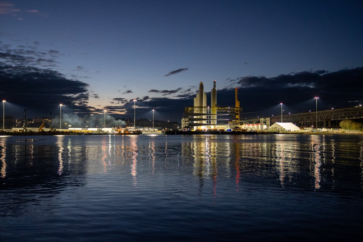 Sailaway of New York's first-ever offshore wind turbine ✅

southforkwind.com/news/2023/11/s…