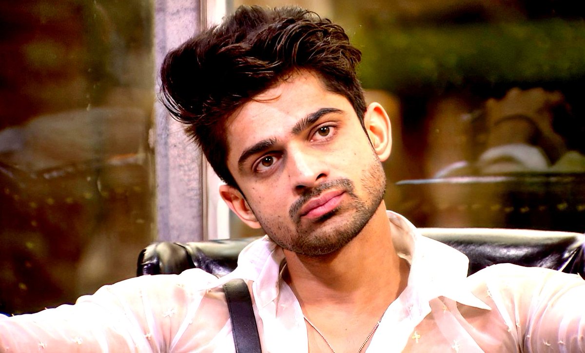 real_khabri_1's tweet photo. Congratulations to #AbhishekKumar for Winning our fan war poll against #MunawarFaruqui with almost double margin. 

Congrats to #AbhishekAvengers 

#BiggBoss17 https://t.co/hLp8jn5uJW