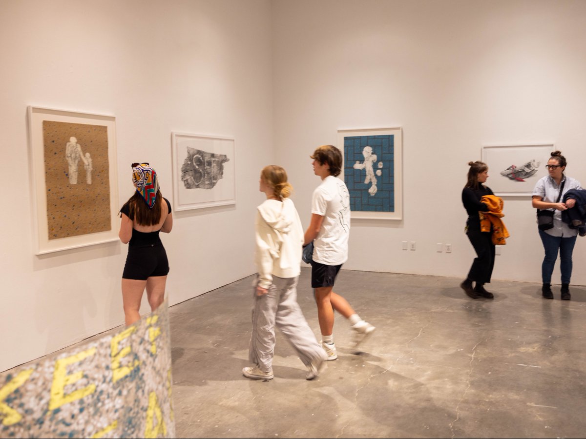 Looking for an escape from the cold? The University of Nevada, Reno at Lake Tahoe invites you to warm up at two art exhibits, "Secret Echo" by Eun Young Cho or "Art of Looking" by Kelly Chorpening. Learn more below.
bit.ly/3QEcf4T

#PackPride #UNR #LakeTahoe #UNRArt